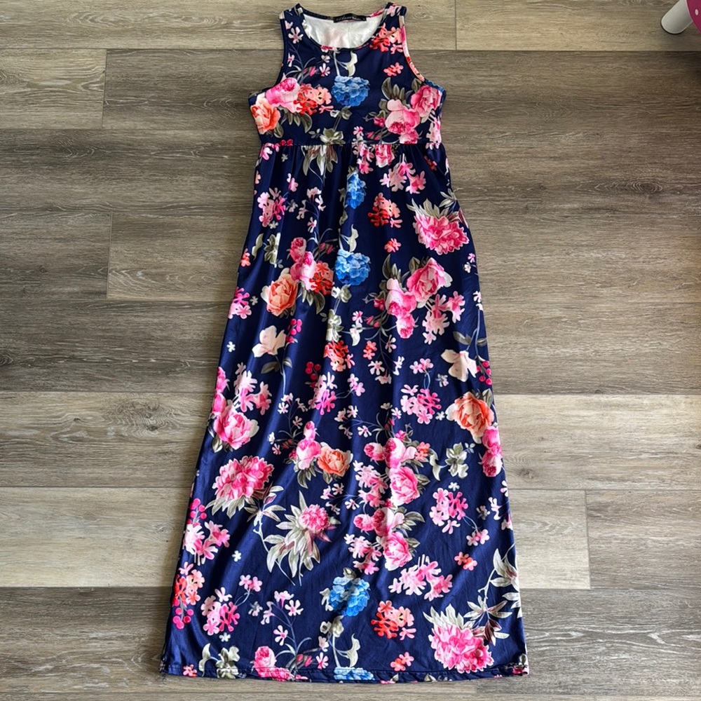 Blue and Pink Sleeveless Maxi Sundress